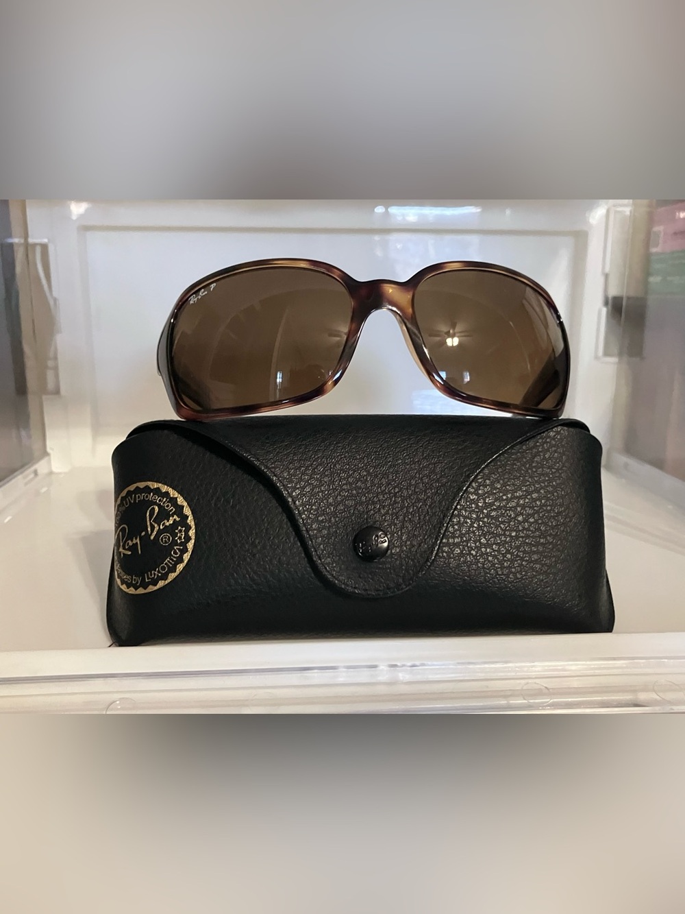 Ray-Ban Women's Brown Tortoiseshell Sunglasses with Brown Lenses